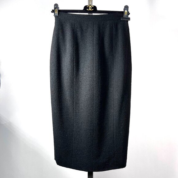CHANEL midi pencil skirt with vintage gold CC buttons 38EU 6US Made in France - Picture 1 of 5